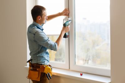 Products For Window Glass Repairs in use